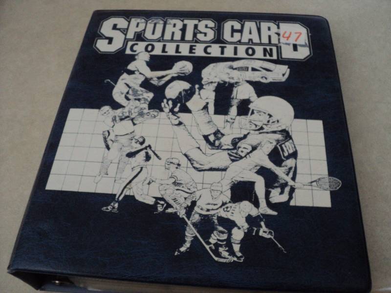 lot 47 image: 1980 Topps Football Cards...