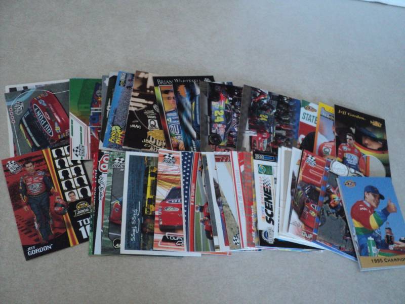 lot 75 image: 50 Jeff Gordon Cards...