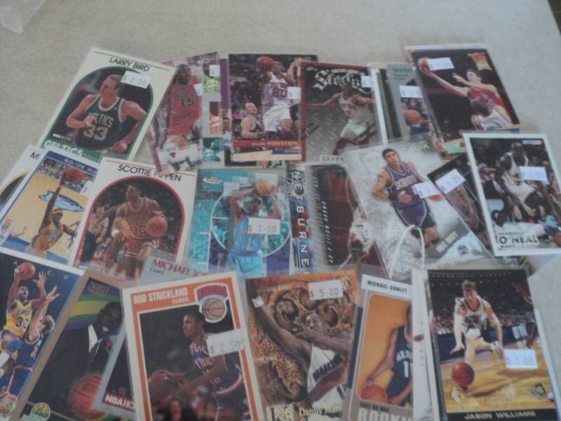 lot 89 image: Lot of Basketball Star Cards...