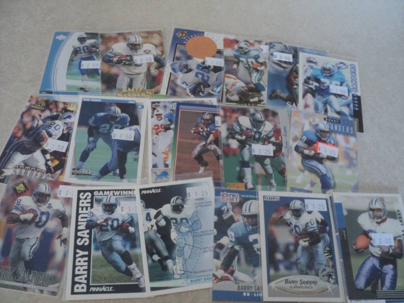 lot 97 image: 20 Barry Sanders Cards...