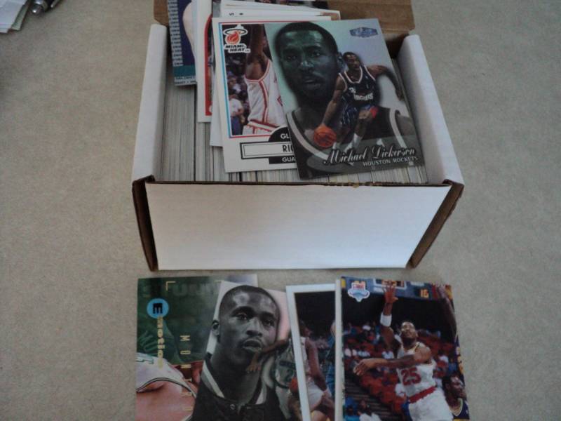 lot 106 image: Box of Basketball Rookie Cards...