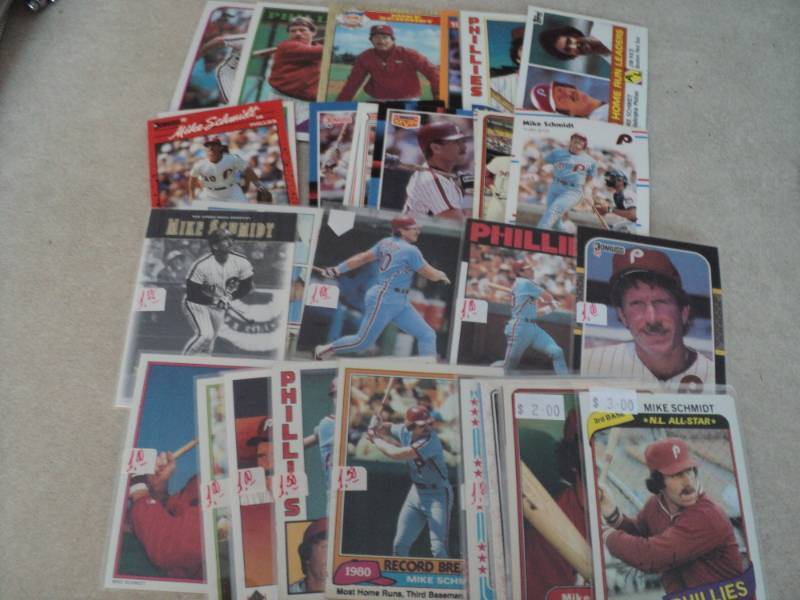 lot 132 image: 40 Mike Schmidt Cards...