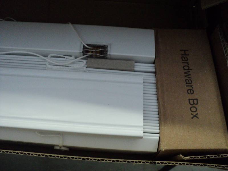 lot 156 image: 2 White 29.5 x 48 Custom Cut Bli...