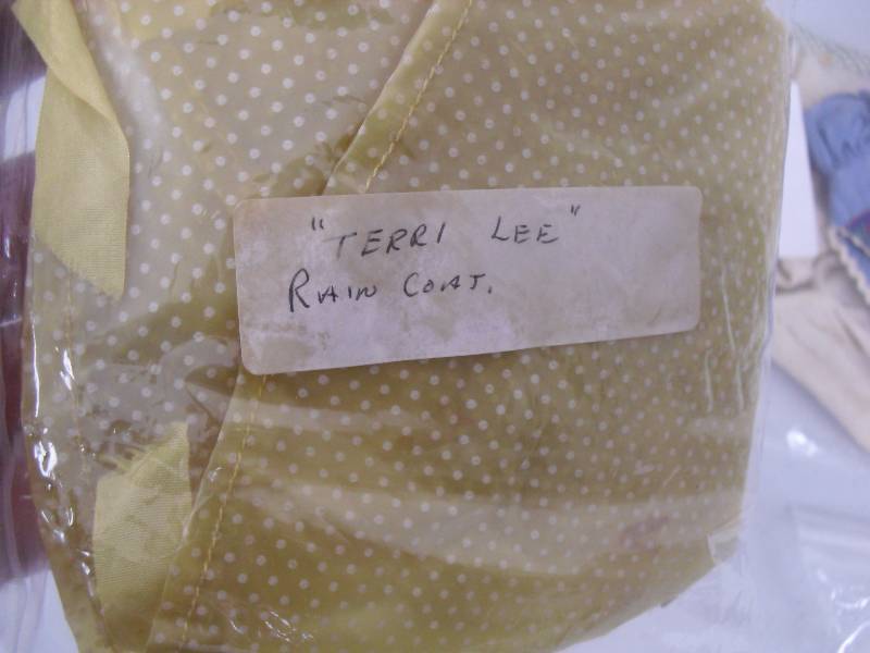 lot 87 image: Lot Vintage 1960s Terri Lee Doll Clothes