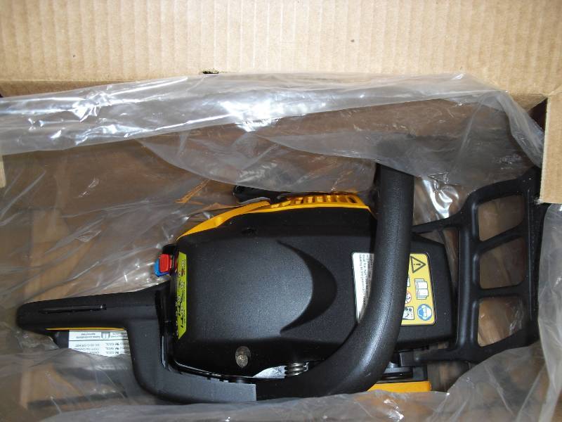 lot 171 image: New Unused Refurbished 18in Poulan Pro Chainsaw