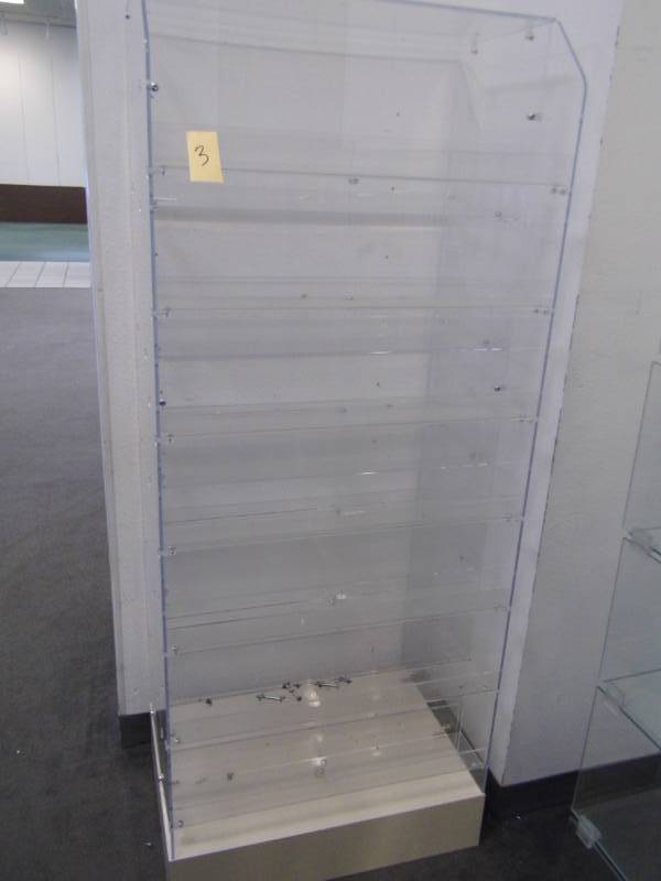 lot 3 image: Acrylic Display Case w Base