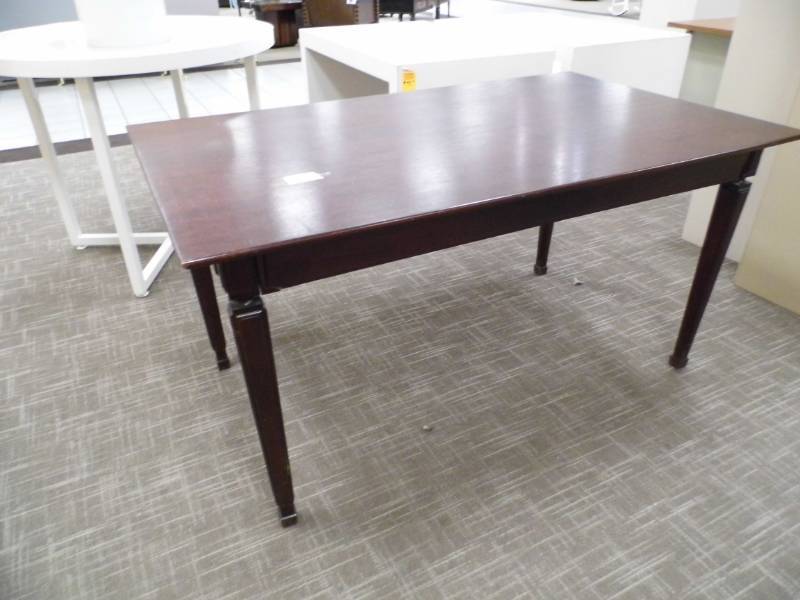 lot 79 image: Table