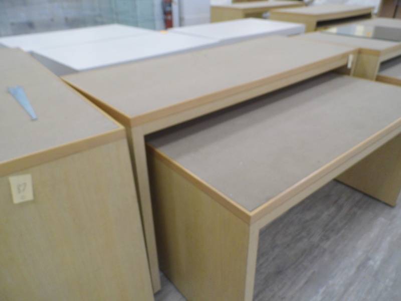 lot 87 image: Lot of 2 Display Tables wCloth Top
