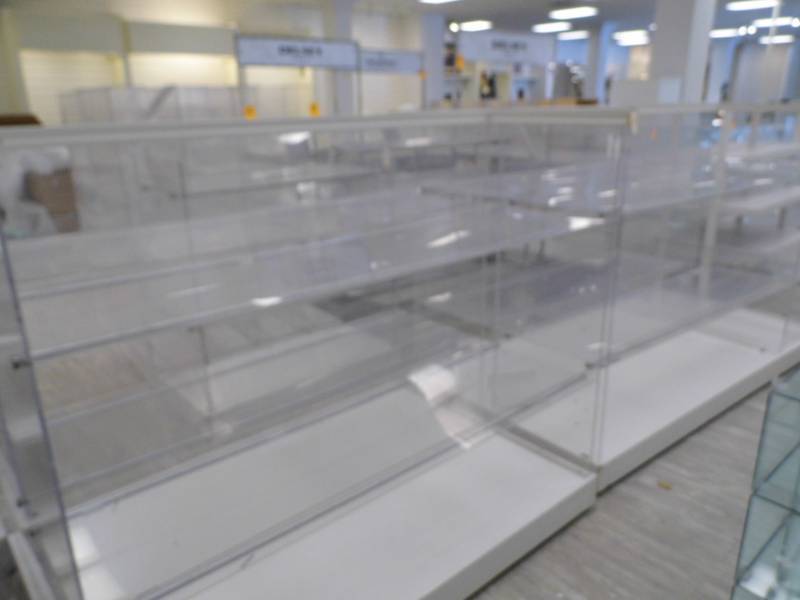 lot 103 image: Lot of 2 Rolling Acrylic Units