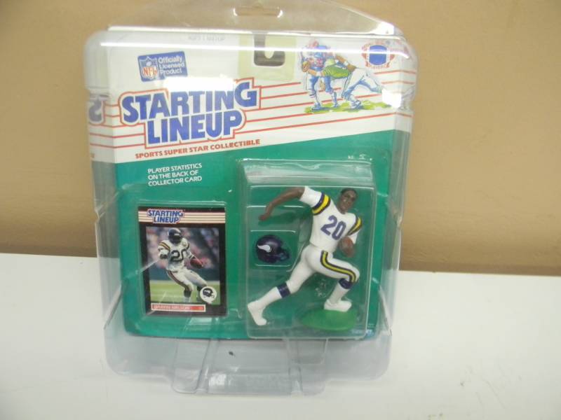 RARE - 1989 Kenner Starting Lineup   DARRIN NELSON  Minnesota Vikings - 1 OF 6 IN COLLECTION - GOES WITH 13,14,15,17,18 - STILL IN PLASTIC CASE - SEE PICTURES