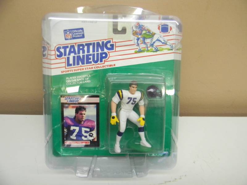 RARE - 1989 Kenner Starting Lineup   KEITH MILLARD  Minnesota Vikings - 1 OF 6 IN COLLECTION - GOES WITH 13,14,15,16,17 - STILL IN PLASTIC CASE - SEE PICTURES