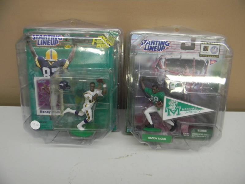 STARTING LINEUP HOFer RANDY MOSS MARSHALL UNIVERSITY & HOFer RANDY MOSS 200001 - STILL IN CASE - SEE PICTURES
