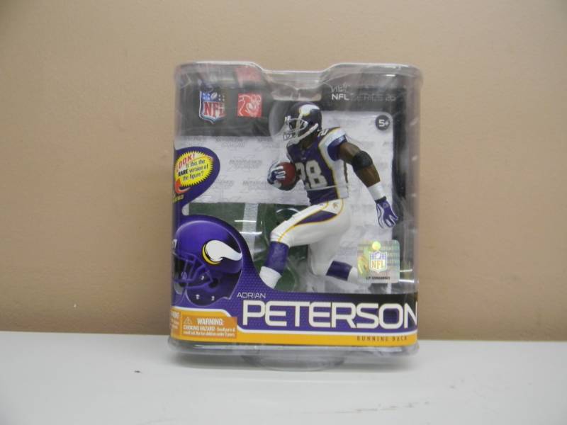 NFL Sports Picks Series 26 Adrian Peterson Action Figure Solid Purple Jersey - NEW IN BOX - SEE PICTURES