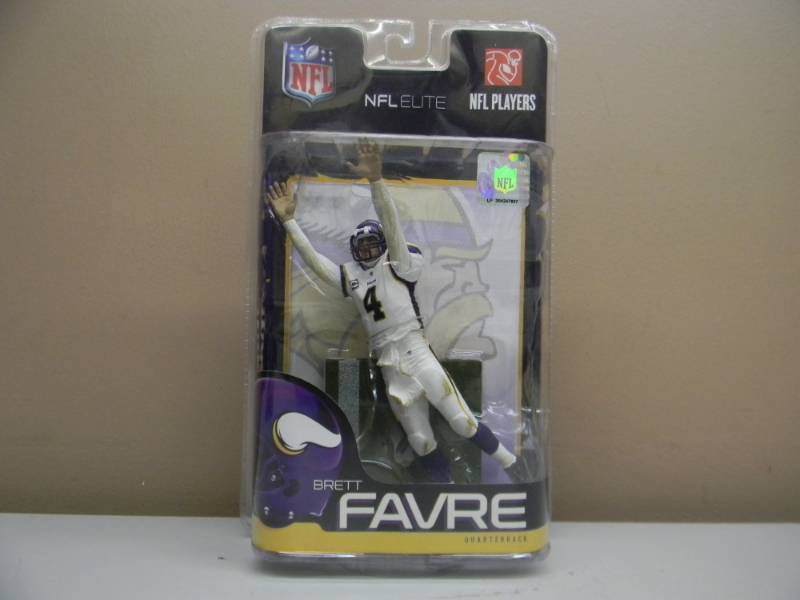 Brett Favre Minnesota Vikings NFL McFarlane Elite Series Action Figure - IN BOX - SEE PICTURES
