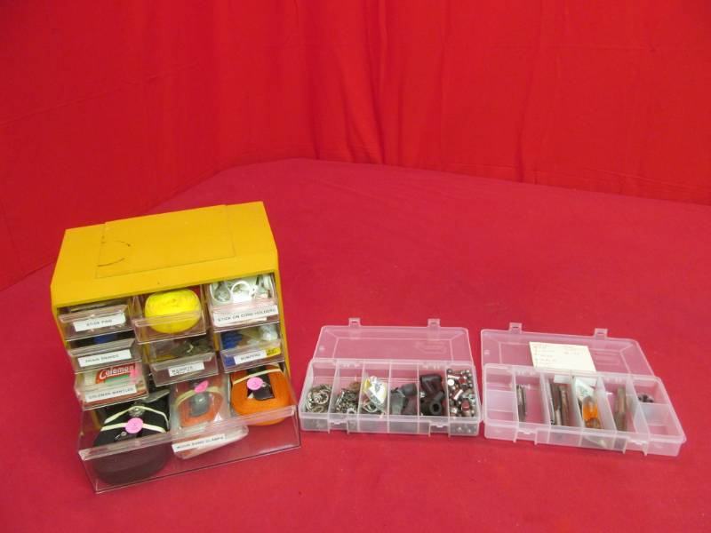 lot 32 image: tools