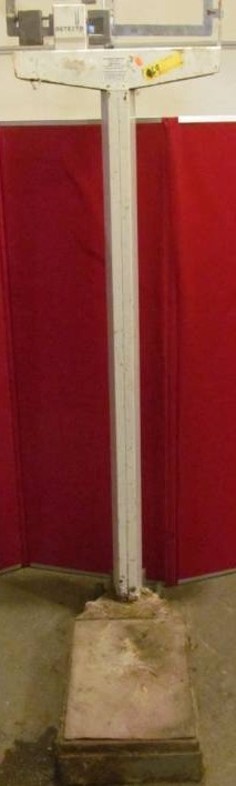 lot 77 image: scale