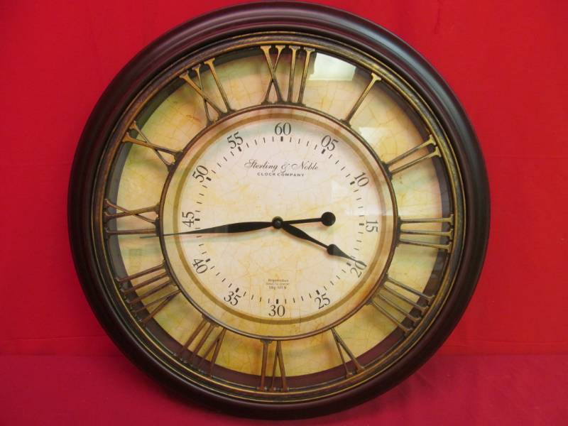lot 84 image: clock