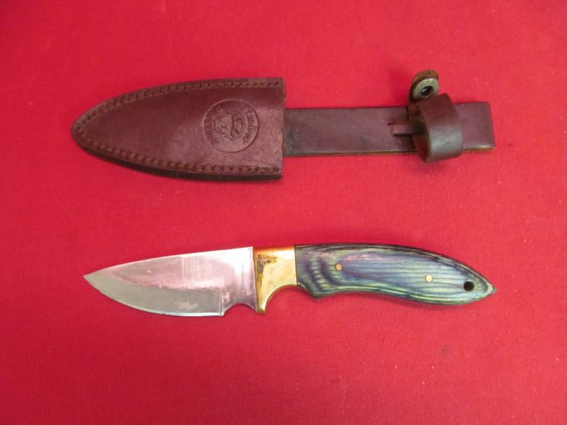 lot 100 image: knife