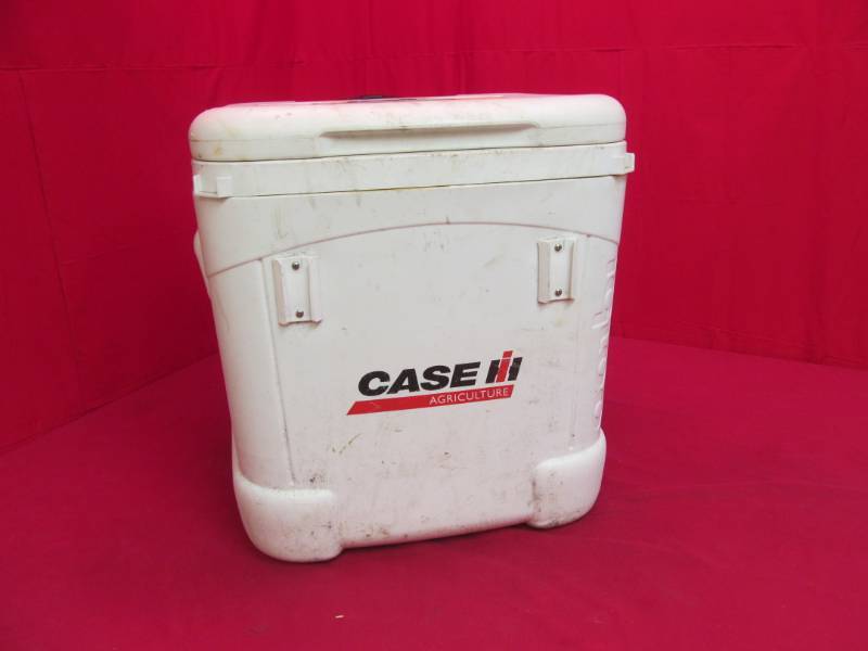lot 105 image: cooler
