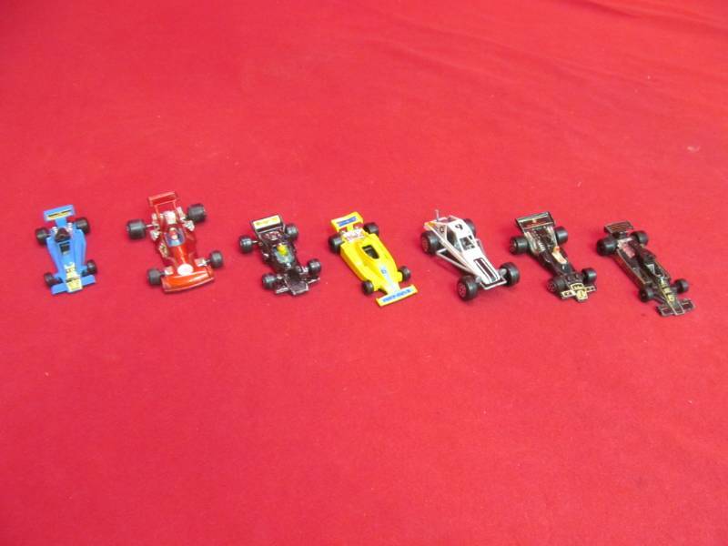 lot 117 image: collectibles