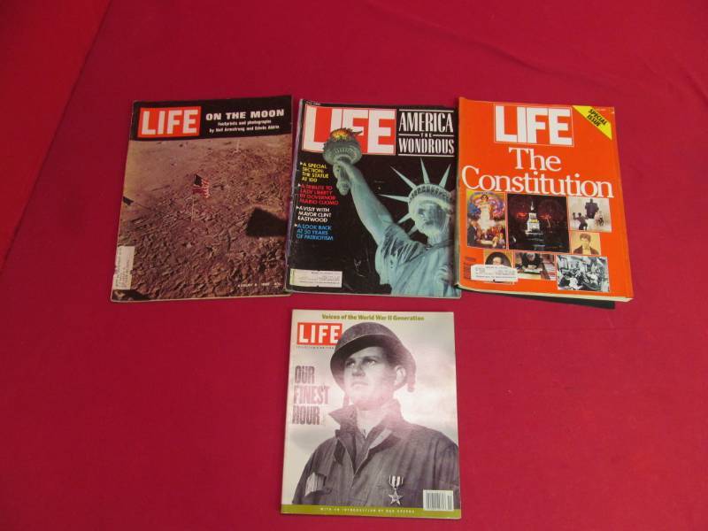 lot 126 image: vintage magazine