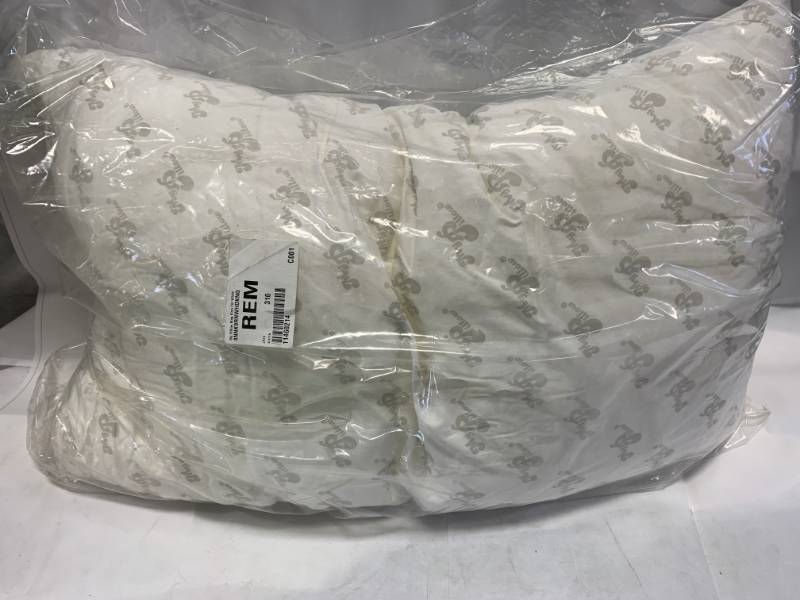 lot 27 image: My Pillow in King Size