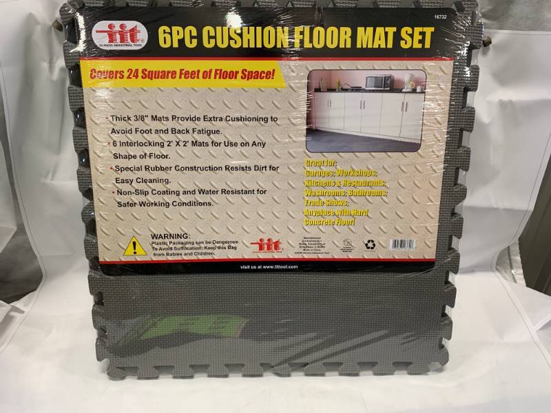 lot 76 image: 6pc Shop Gym Garage Floor Mat Set