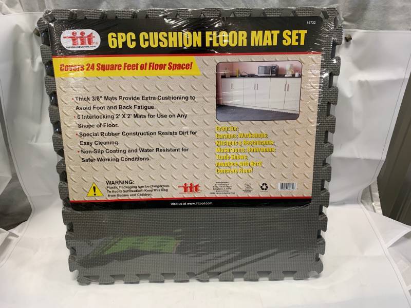 lot 79 image: 6pc Shop Gym Garage Floor Mat Set