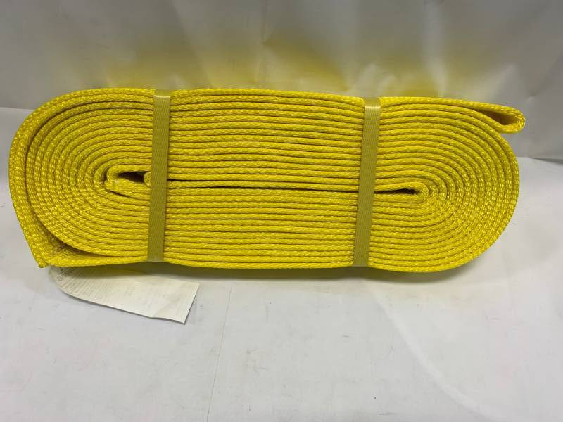 lot 82 image: Boxer USA 2 x 30 Tow Strap