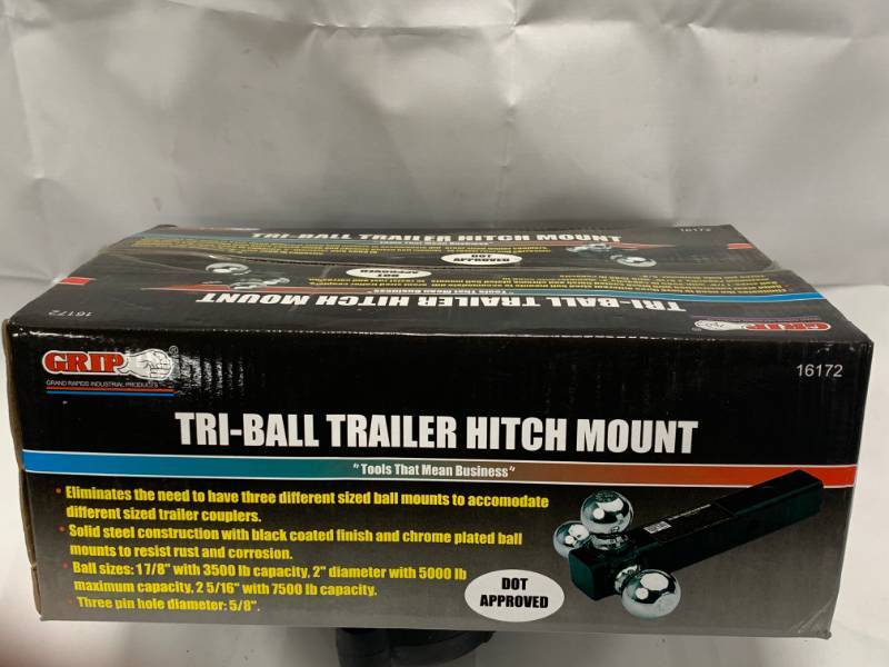 lot 109 image: Brand New Tri Ball Trailer Hitch (mount  3 balls)