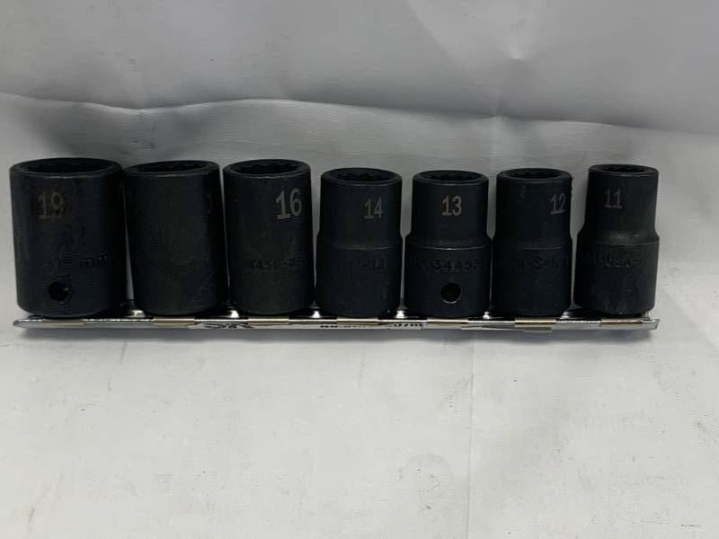 lot 119 image: SK Tools 7pc 38 dr Metric Impact Socket Set