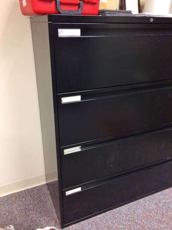 lot 34 image: 4 Drawer Metal Lateral Filing Cabinet Black - Great Condition