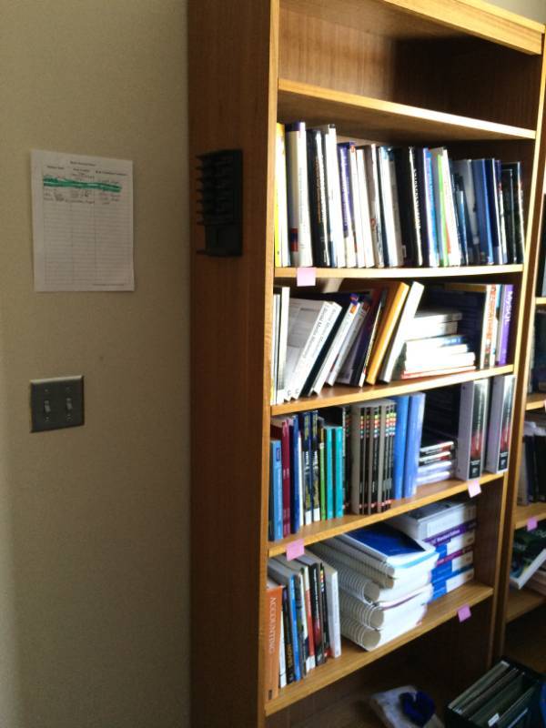 lot 62 image: MSRP $600 6 Shelf Natural Oak Finish 84 x 36 Bookcase - Excellent Condition Contents Not Included