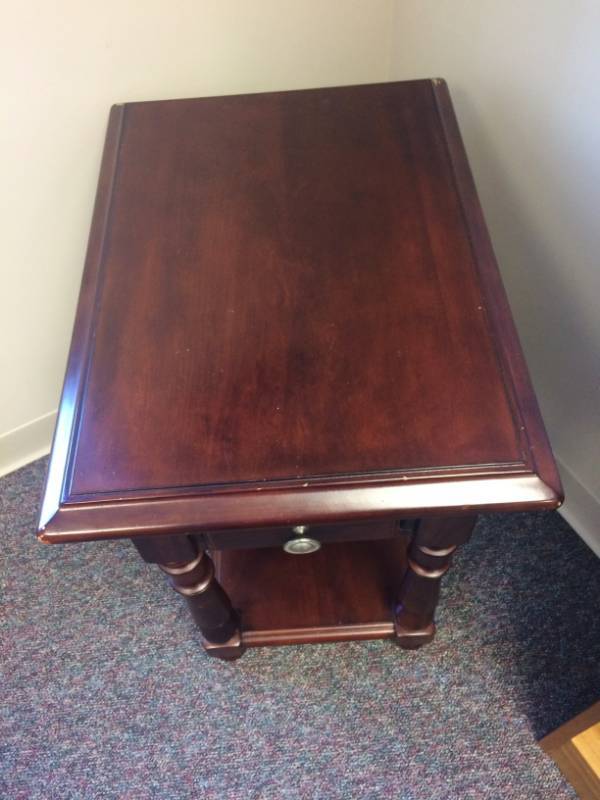 lot 189 image: Heavy Mahogany Side End Table Nightstand Distressed With Drawer - Great Condition