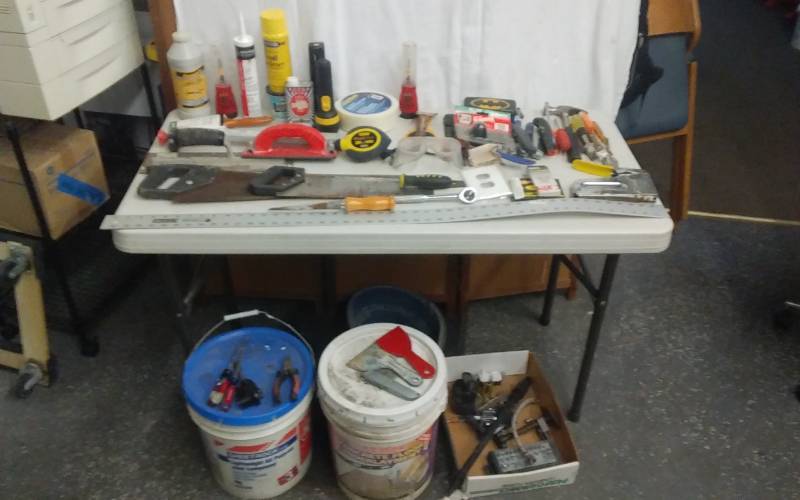 lot 45 image: Large Lot Of Hand tools Underlayment, Sheet Rock & TapingMud Related