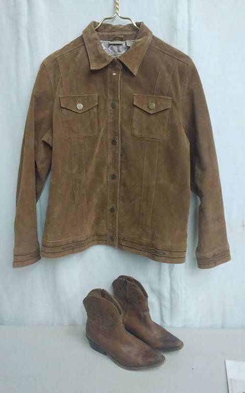 lot 28 image: Ruff-Hewn Leather Suede Ladies Jacket Size Large, Leather Zigi Shoes Size 7 12