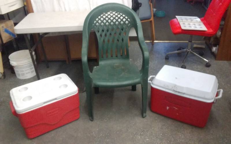 lot 48 image: 2-Coolers, 1-Patio Chair