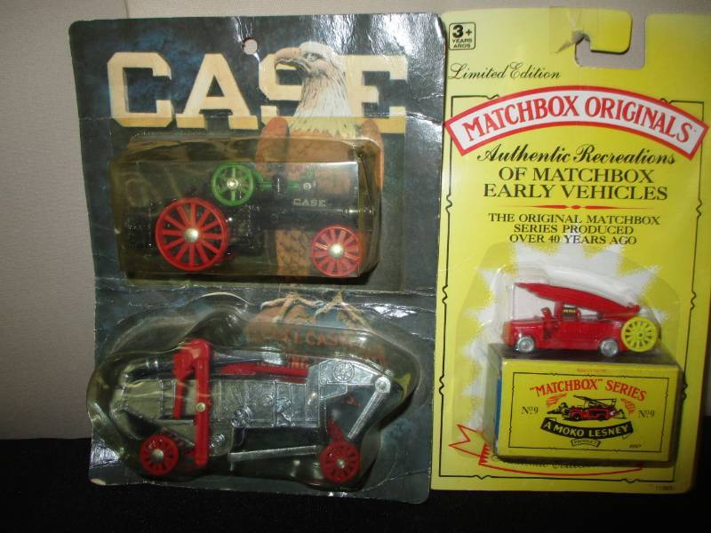 Case Tractor steram engine set and Thrashing Machine and Matchbox Vehicle
