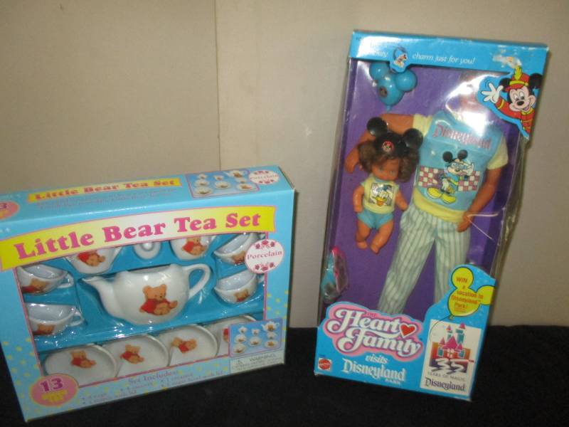 Daddy and Daughter Barbie and Teas Set