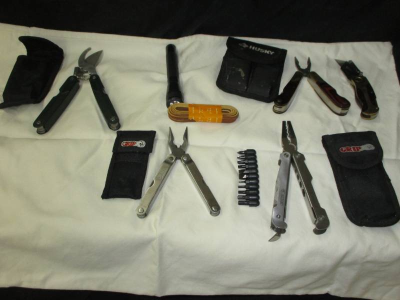 Leathermans like tools and multi tools