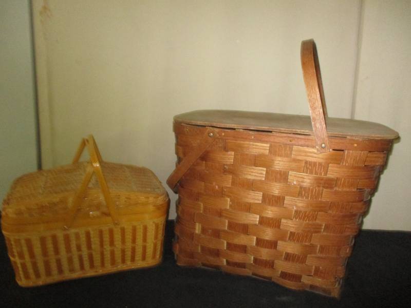 2 Old  Picnic Baskets