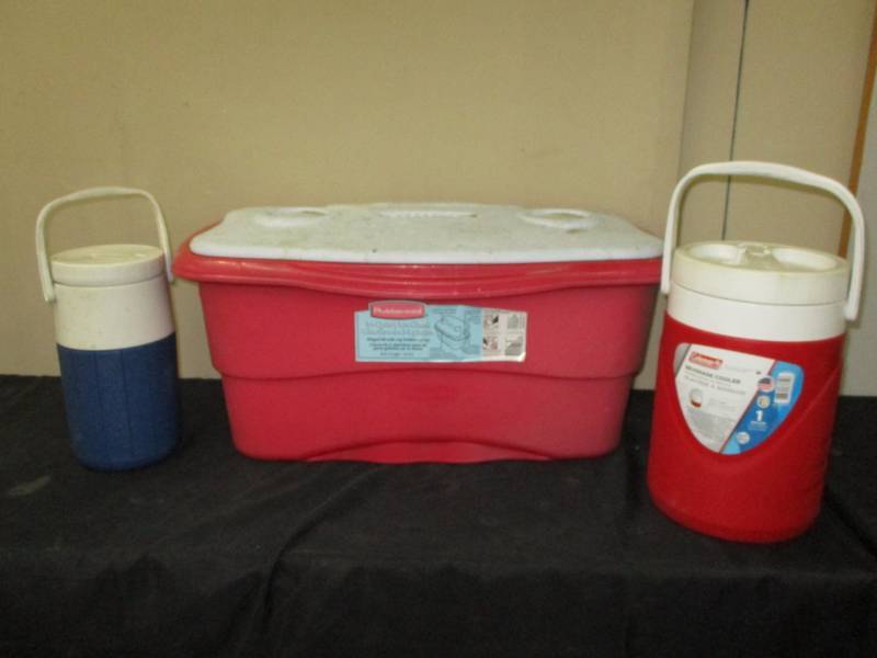 34qt Rubbermaid Cooler and 2 large thermos