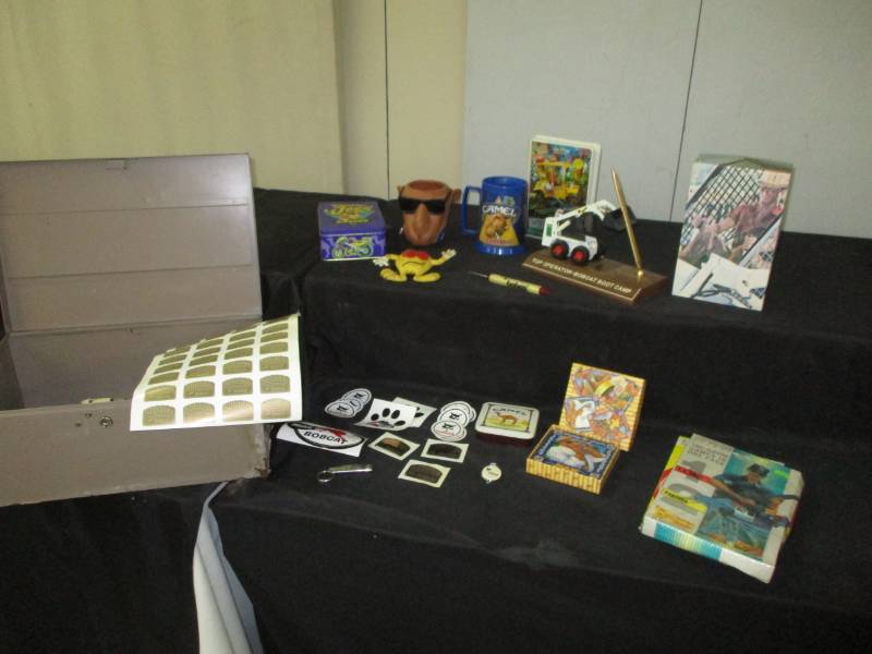 Bobcat Memorabilia  Joe Camel collectibles