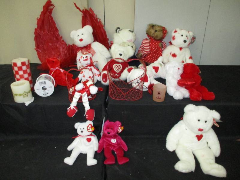 Valentines Decorations, Beannie Babies and some stuffed animals