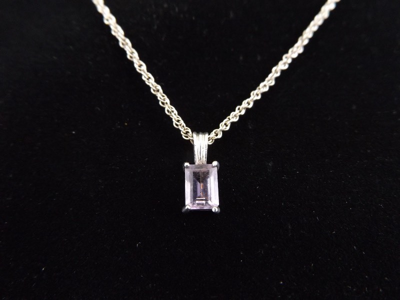 .925 Sterling Silver 1 ct Faceted Amethyst Pendant Necklace