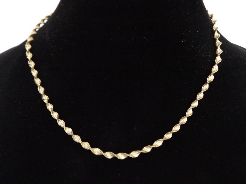 .925 Sterling Silver Twist Snake Link Necklace