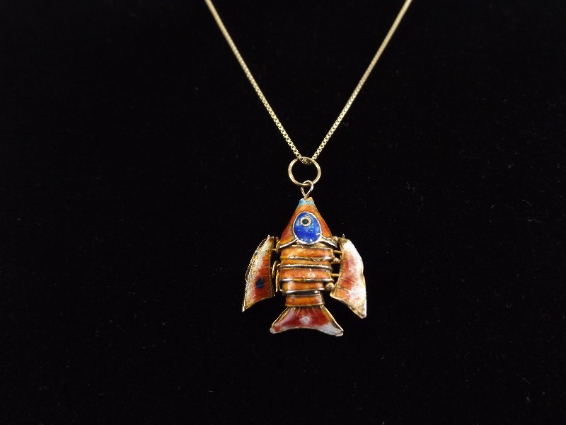 .925 Sterling Silver Articulated Enamel Fish Pendant Necklace