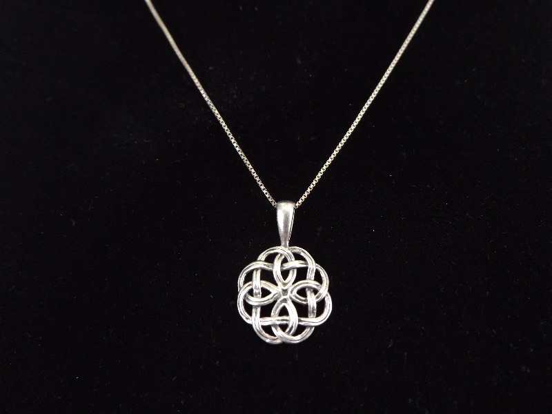 .925 Sterling Silver Artisan Pendant Necklace