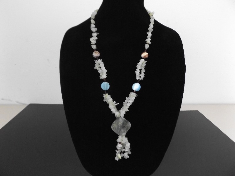 28 Raw Jade Bead and Natural Stone Pendant Necklace