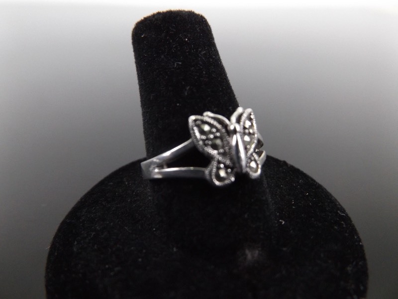 .925 Sterling Silver Art Nouveau Butterfly Ring Size 7.75